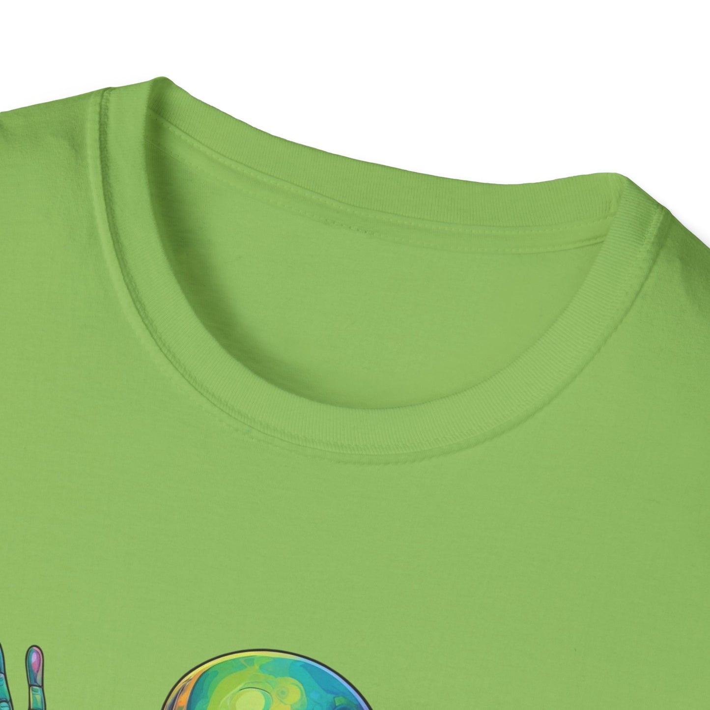 Colorful Alien Graphic Unisex T-Shirt, Retro Tee for UFO Lovers, Space Aesthetic Shirt, Cute Gift for Sci-Fi Fans, Fun Casual Wear
